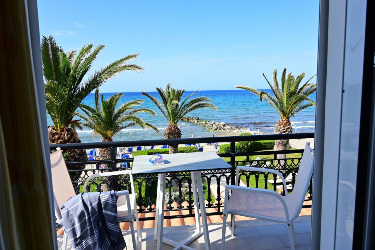 Nadia'S Studios & Apartments In Argasi, Sea-View מראה חיצוני תמונה